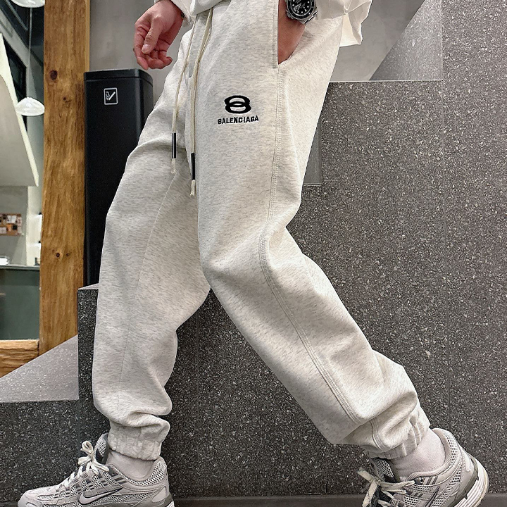 발렌시아가 캐주얼 팬츠