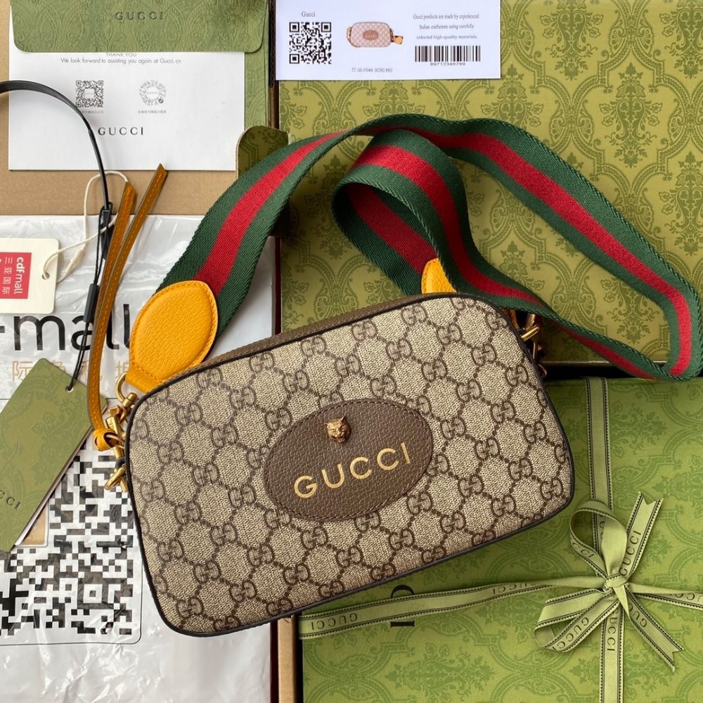 구찌 GUCCI 수프림 메신저백