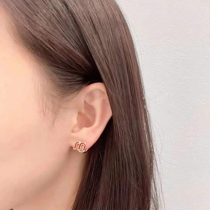 [MIUMIU] 미우미우 m포인트 귀걸이