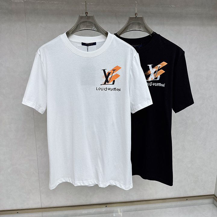 루이비통 여름 신상 반팔 티셔츠. 부드러운 촉감과 편안한 착용감